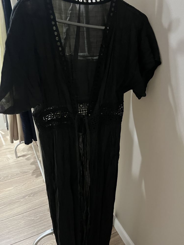 Продам купальник и накидку