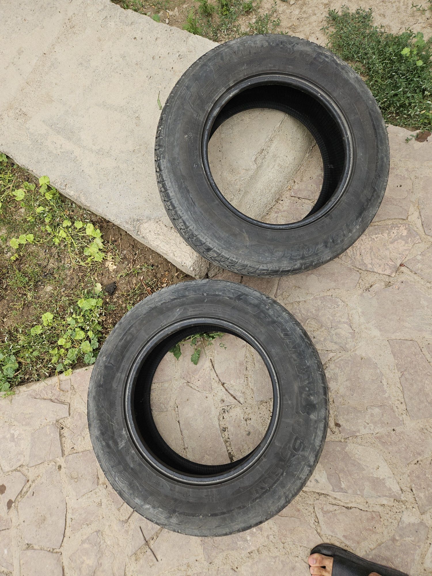 Шины  215/70 R16