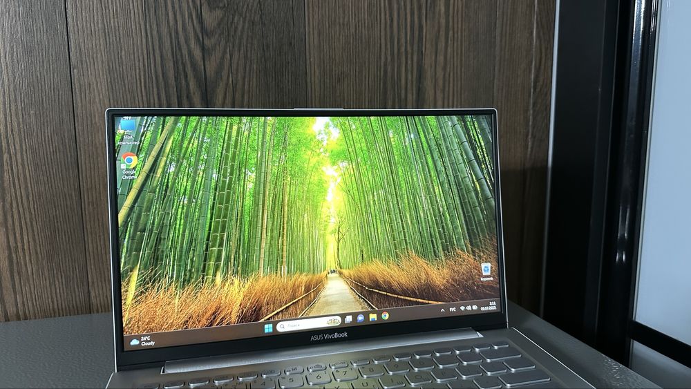 Ноутбук ASUS Vivobook Core i3-8th/512GB SSD/Windows 11