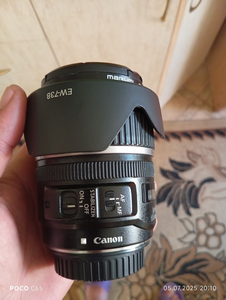 Объектив Canon efs 17-85 ultrasonics 1:4-5.6.