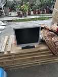 Монитор для камеры срочно продам в отлином состояние