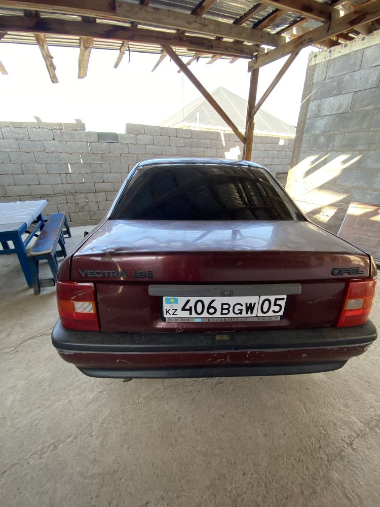 Продам Opel Vectra 1.8