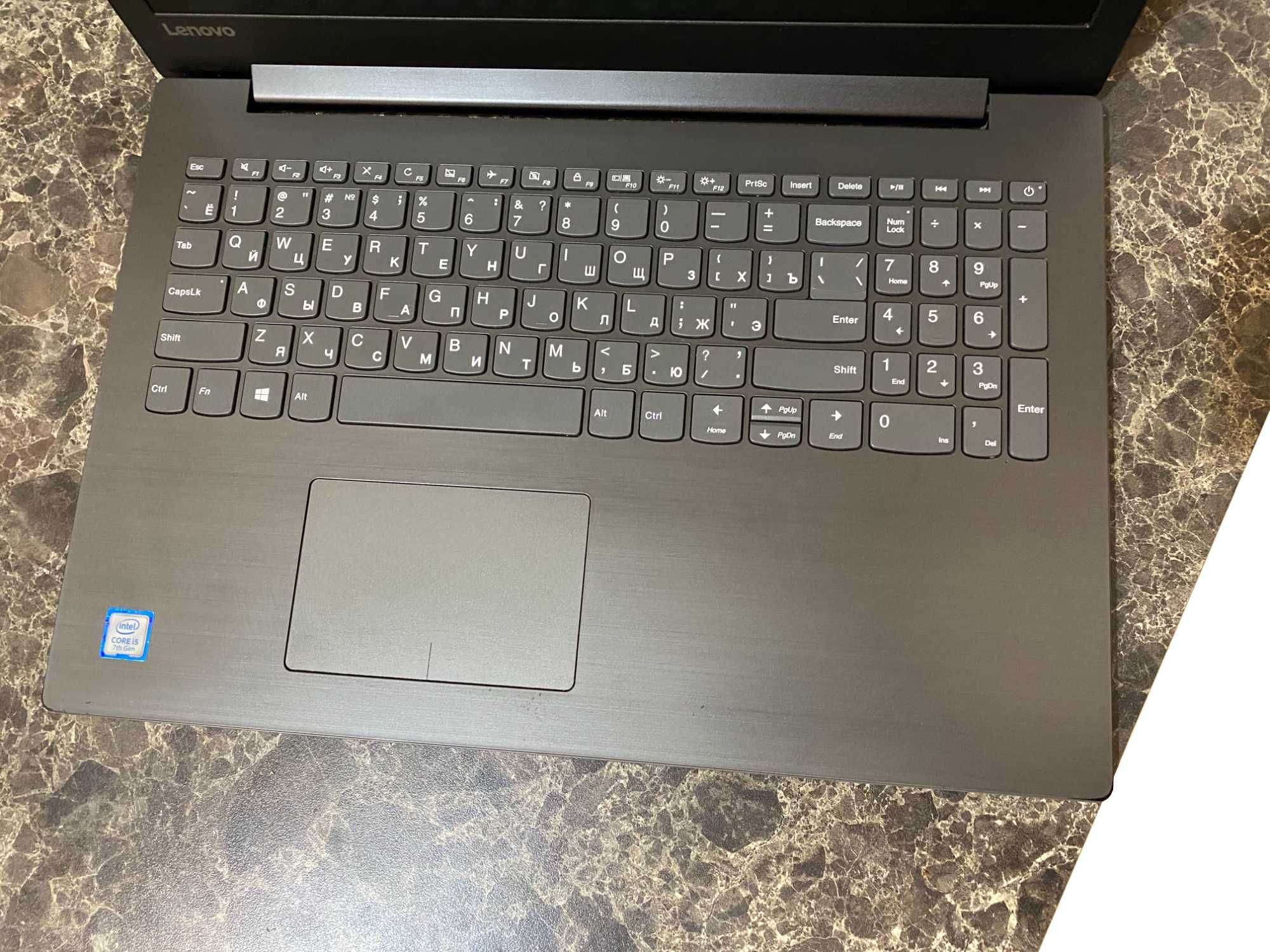 Ноутбук Lenovo core i5/8Gb/SSD240GB/HDD1000GB/AMD R530 РАССРОЧКА 00-12