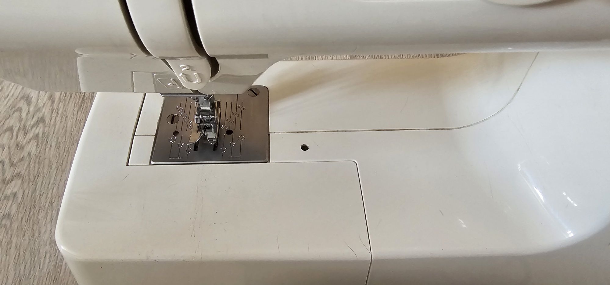 Швейная машинка Janome SW-06