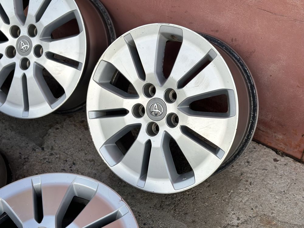 Оригинальные диски R17 Toyota