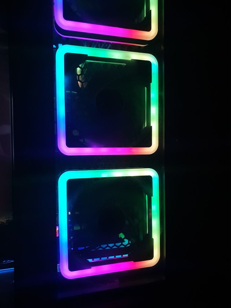Продам вентиляторы AeroCool Edge 14