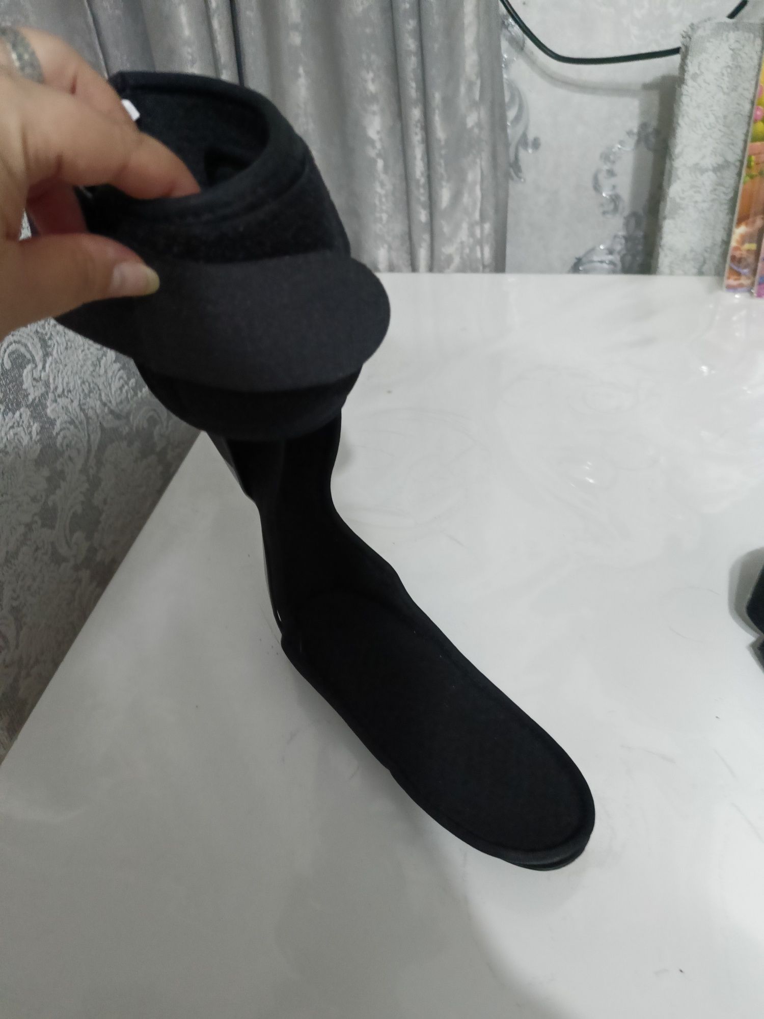 Продам новый ортез на левую ногу