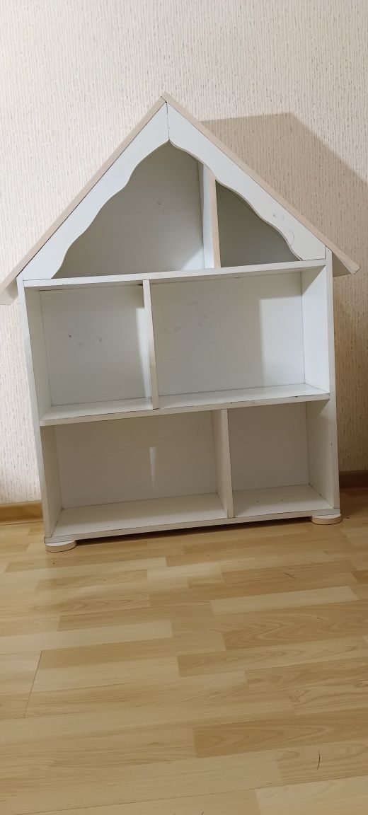 Продам Домик для кукол