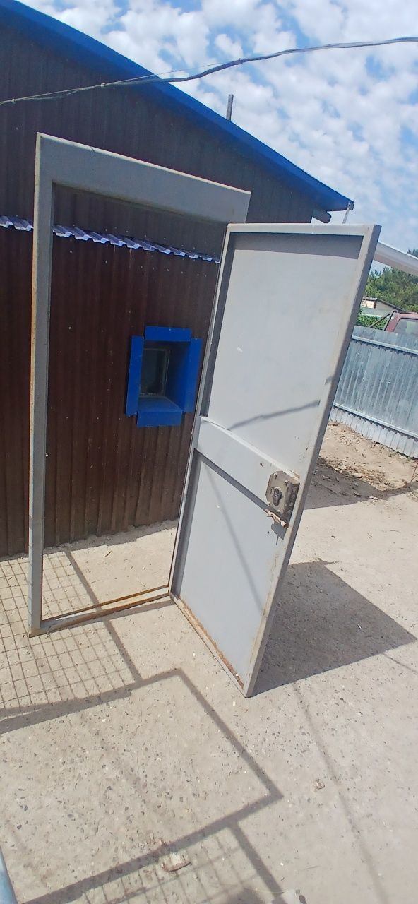 Продам входные двери