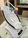 Кресло-качалка 4moms mamaRoo 4.0 Multi plush
