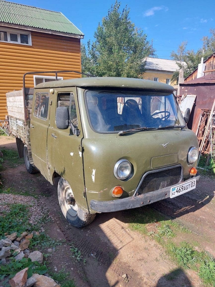 Продам УАЗ 3909.