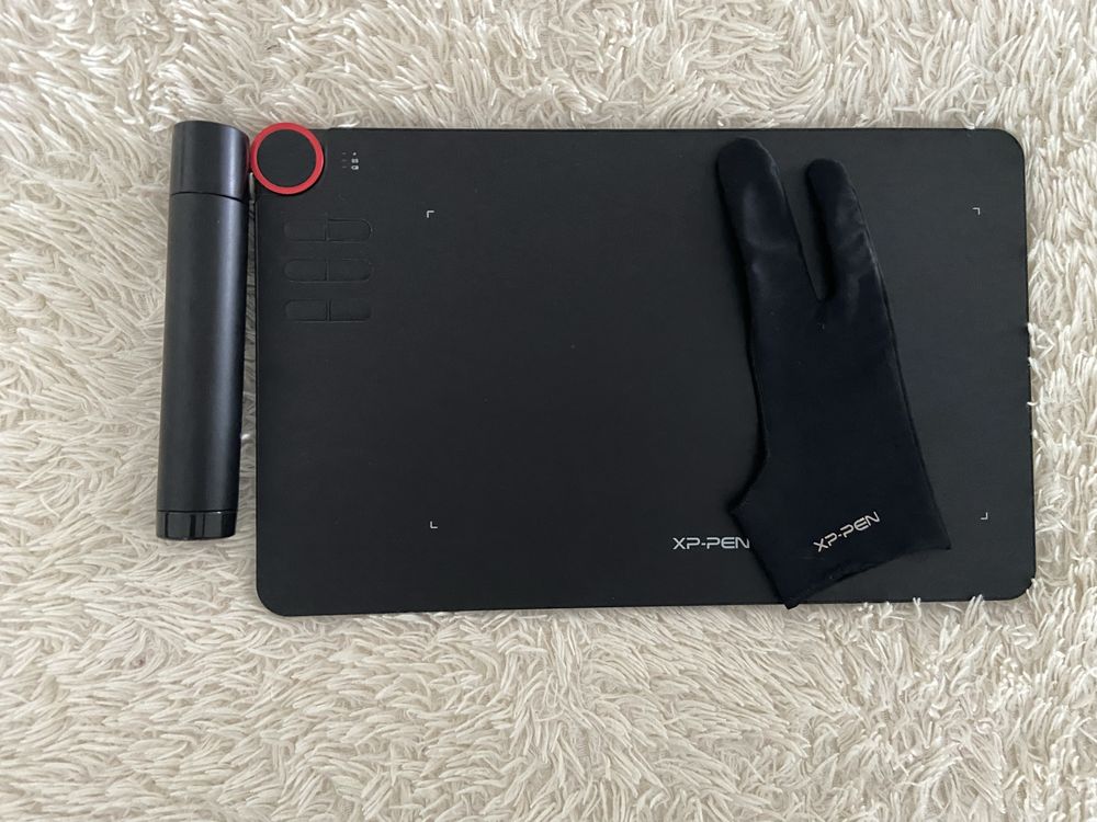 Продаю графический планшет xp-pen deco 03 в хорошем состояний