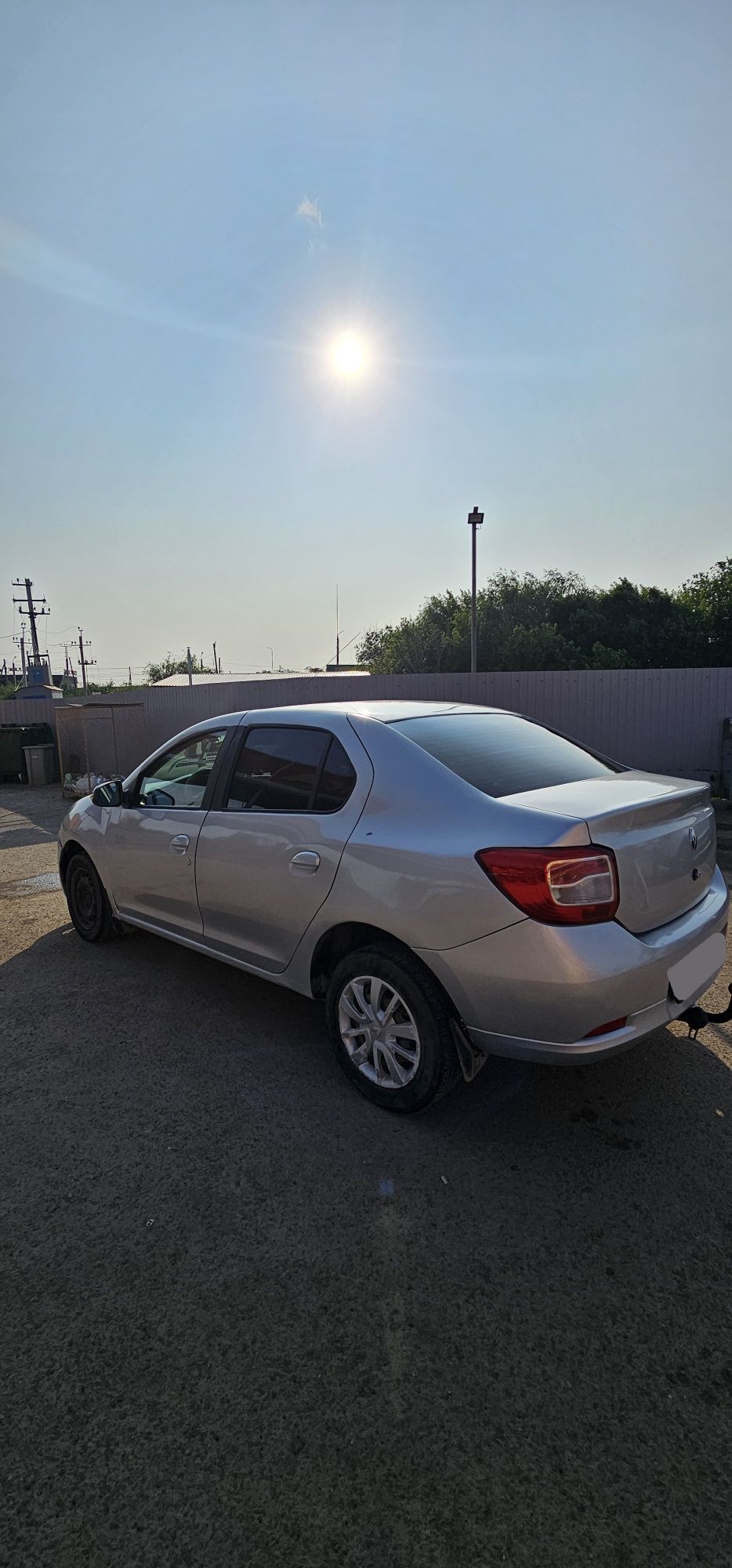 Renault Logan 2014