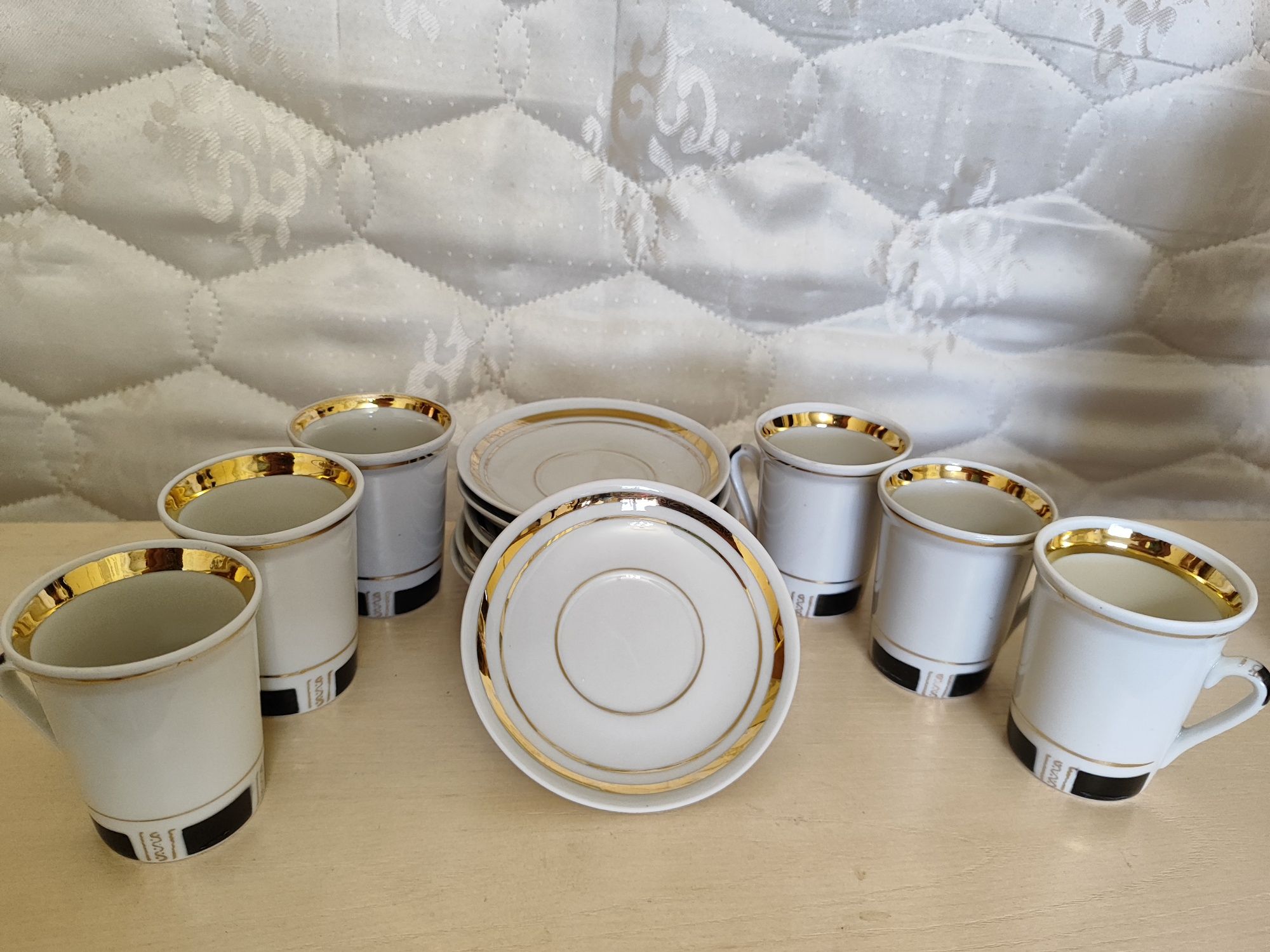 Продам сервизы разные
