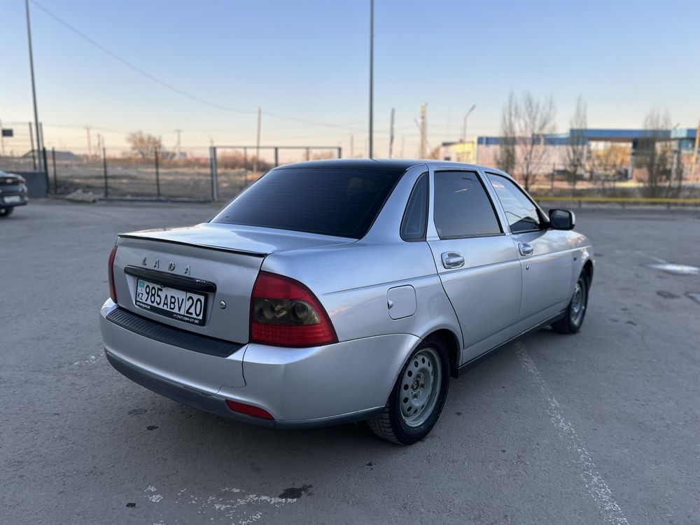 Продам Приору 2012