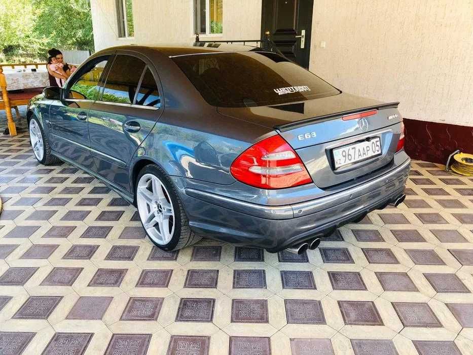 Спойлер Мерседес W211