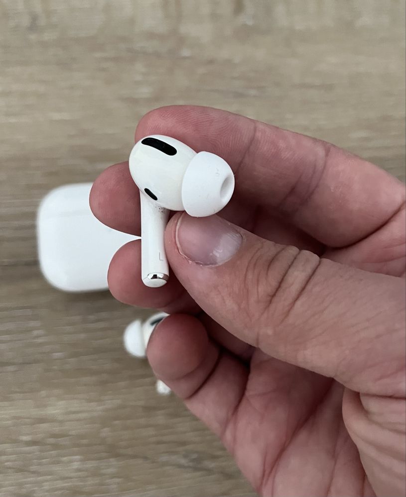 Apple AirPods Pro оригинал