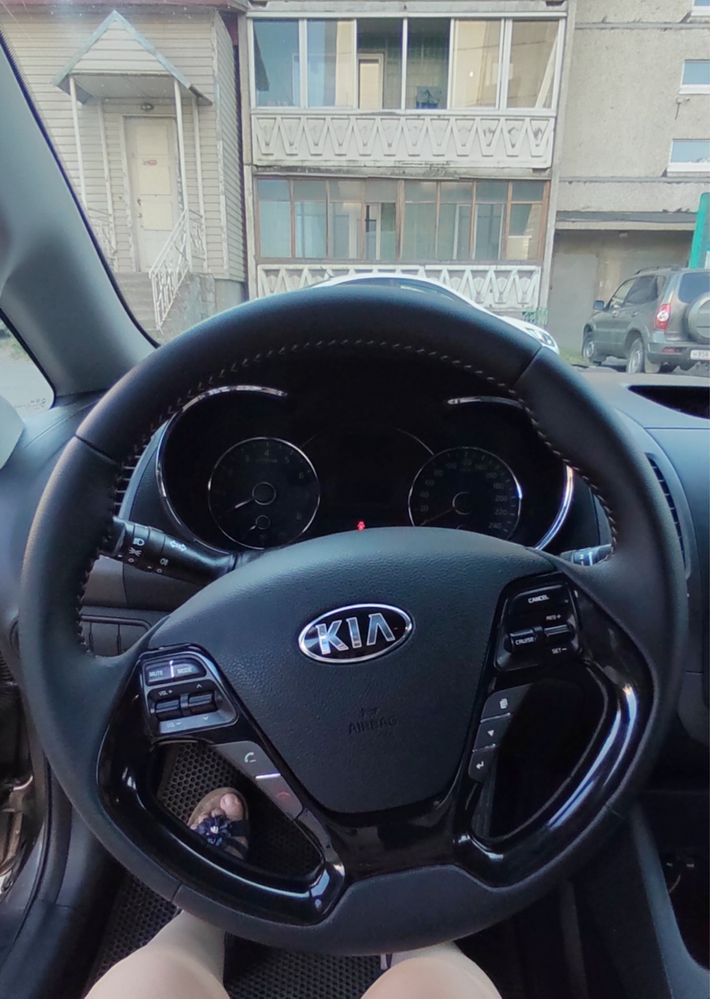 Мультируль( кнопки руля) Kia Cerato !