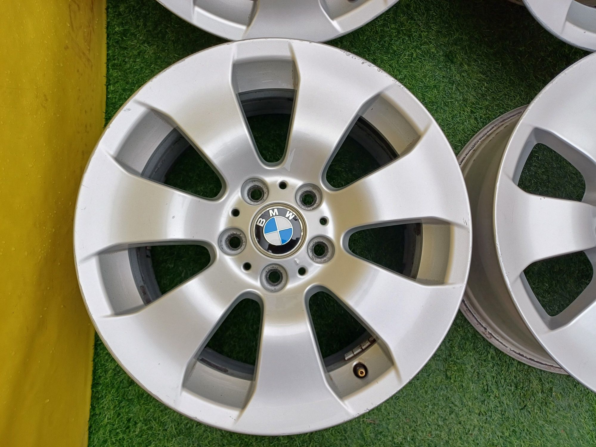 Диски R17 5x120 на BMW.