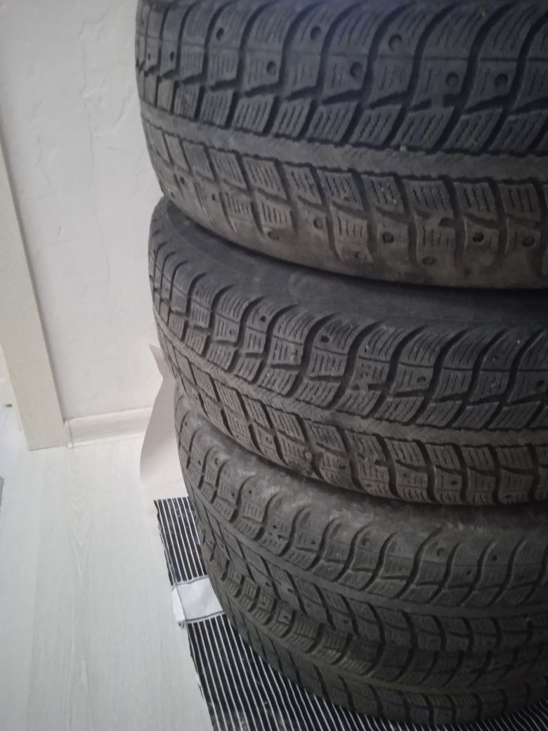 Авто шыны на ниву R16 зимный