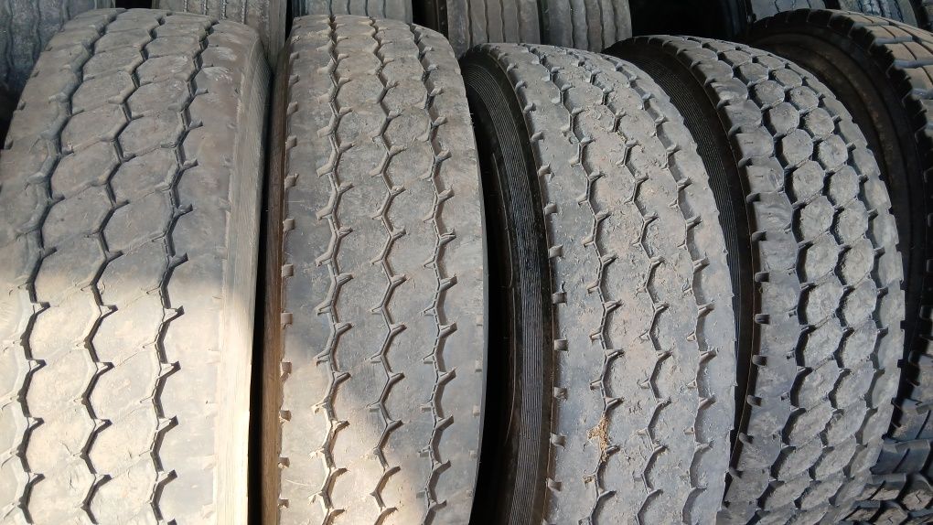 13 R 22.5 шины грузовые б/у