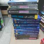 Продам б/у книги современных авторов