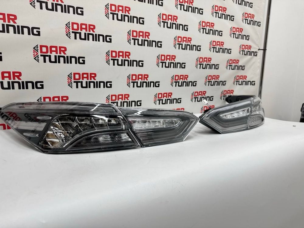 Фонари Toyota Camry 70 black onyx