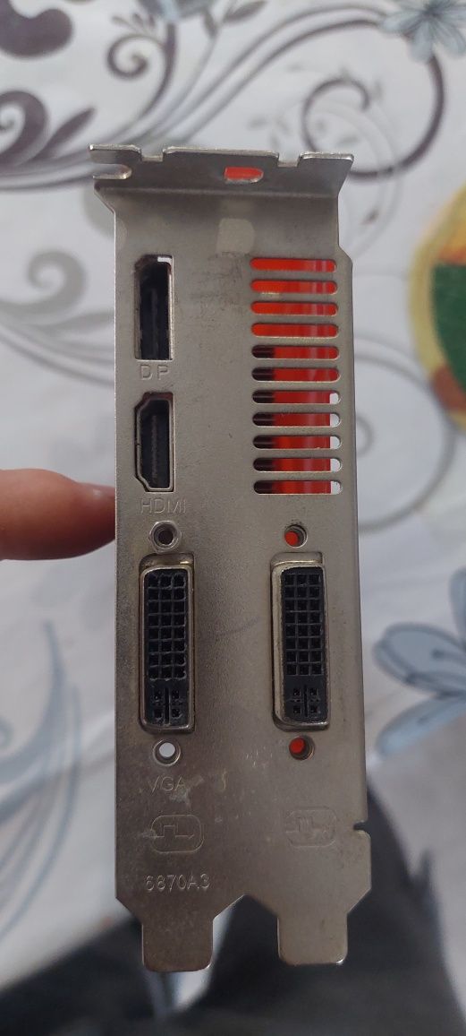 Видео карта  HD 6850