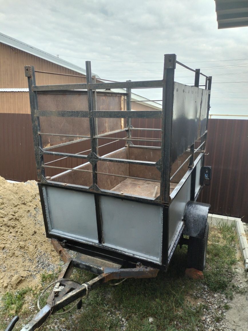 Срочно продам прицеп для перевозки скота