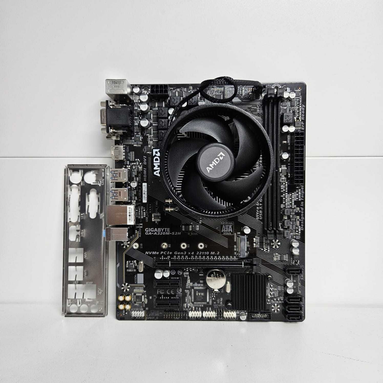 Супер комплект Ryzen 5 2400G+Gigabyte A320+8GB! Магазин Мегабит!