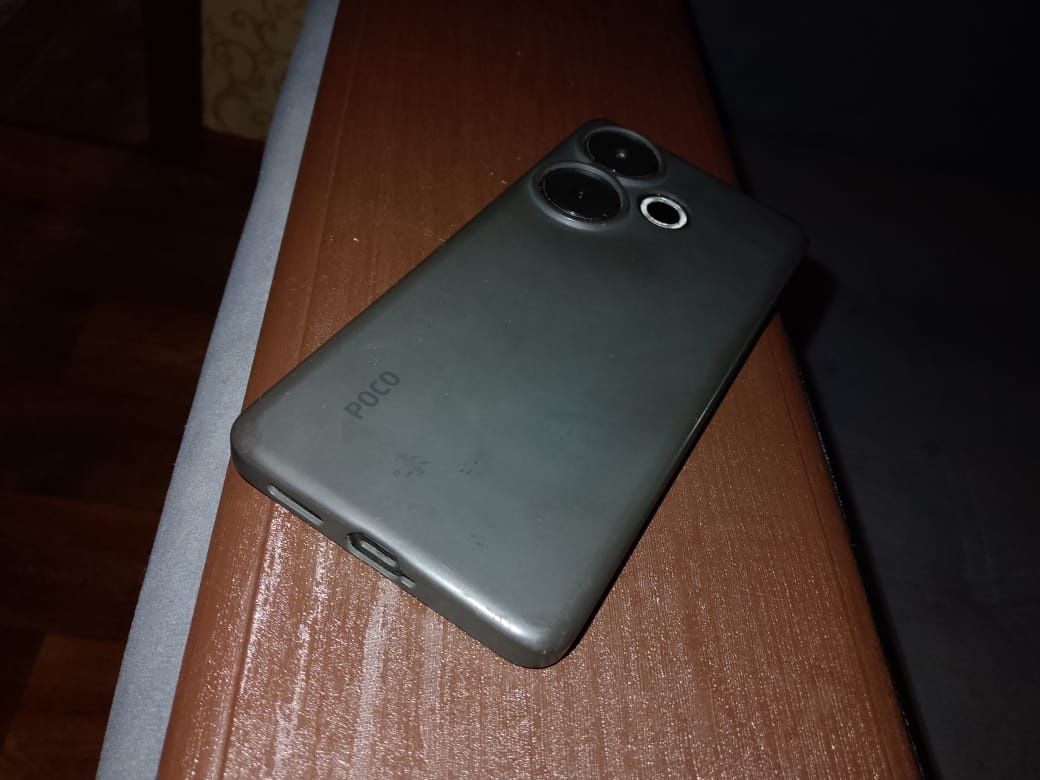 Poco f 6 12/512 коробка есть