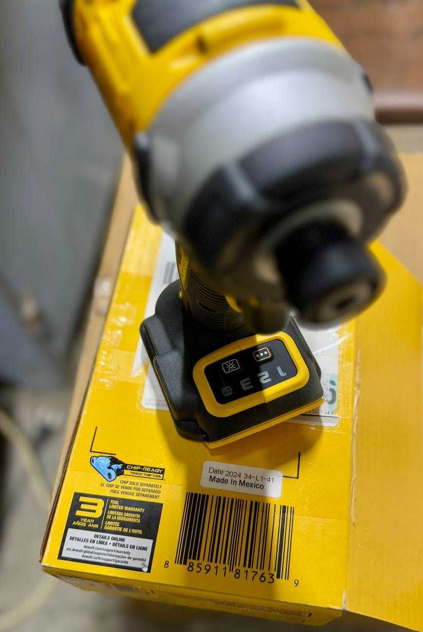 Dewalt 860 аккумуляторный ударный винтоверт шуруповерт импакт ОРИГИНАЛ