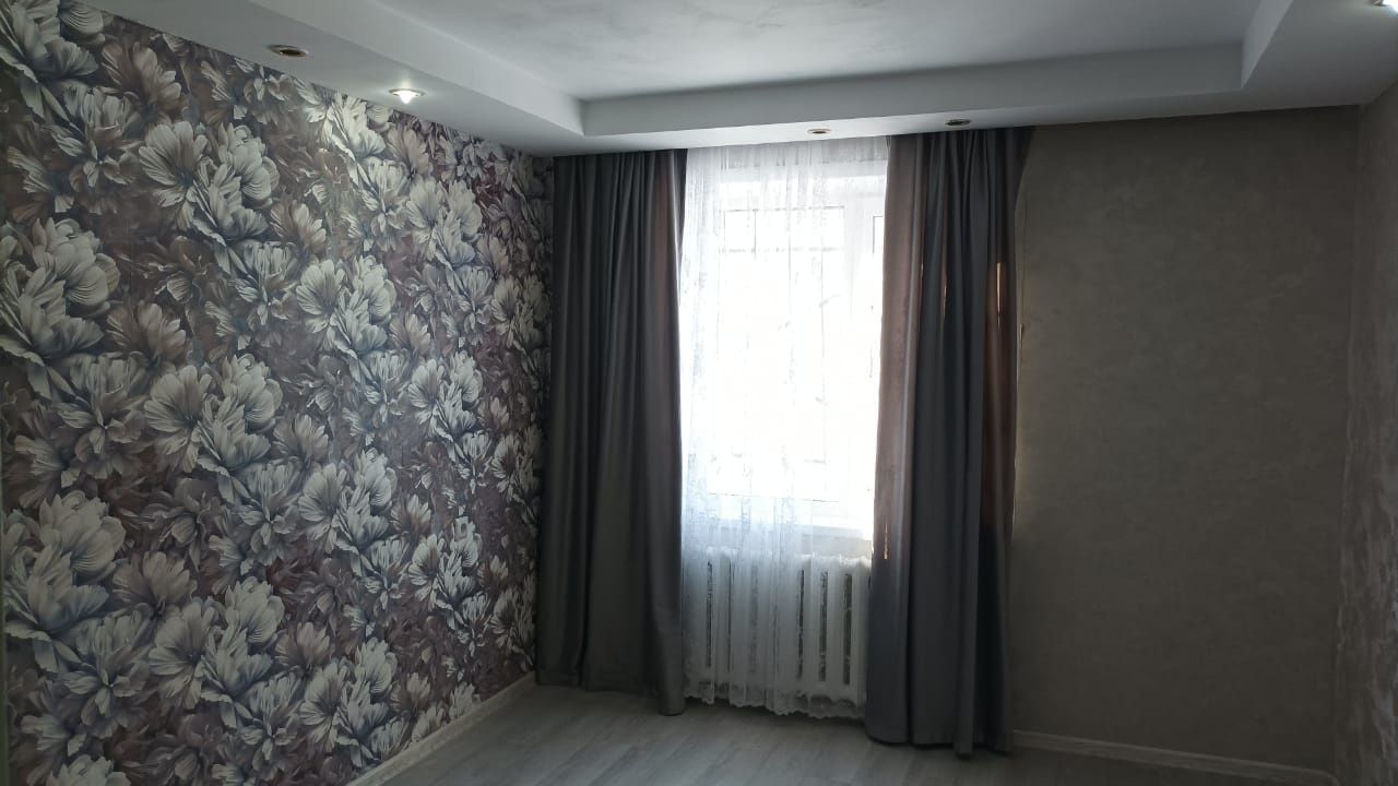 Продам 2 комн-ю квартиру в центре