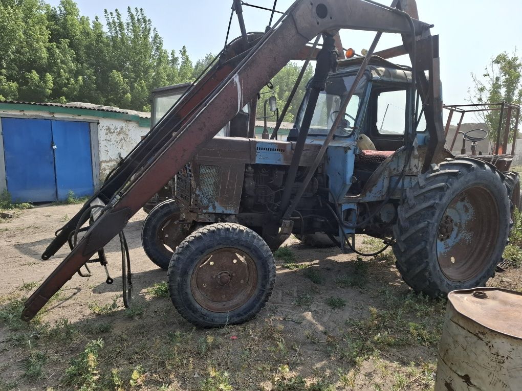 Продам МТЗ,стагамет ковш вилы есть