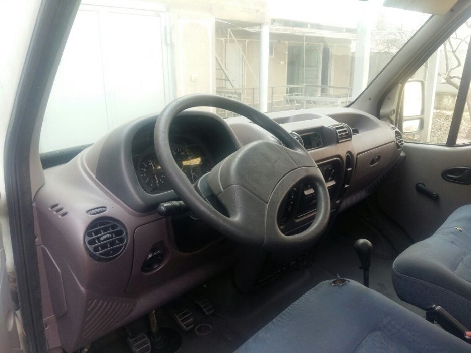 OPEL MOVANO 2.5D катигория D 13мест
