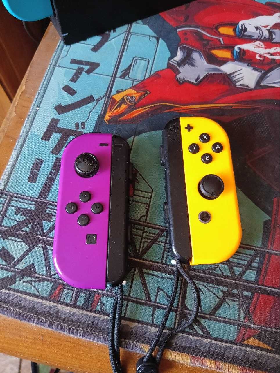 Nintendo switch (2ревизия) + игры +доп набор джойконов