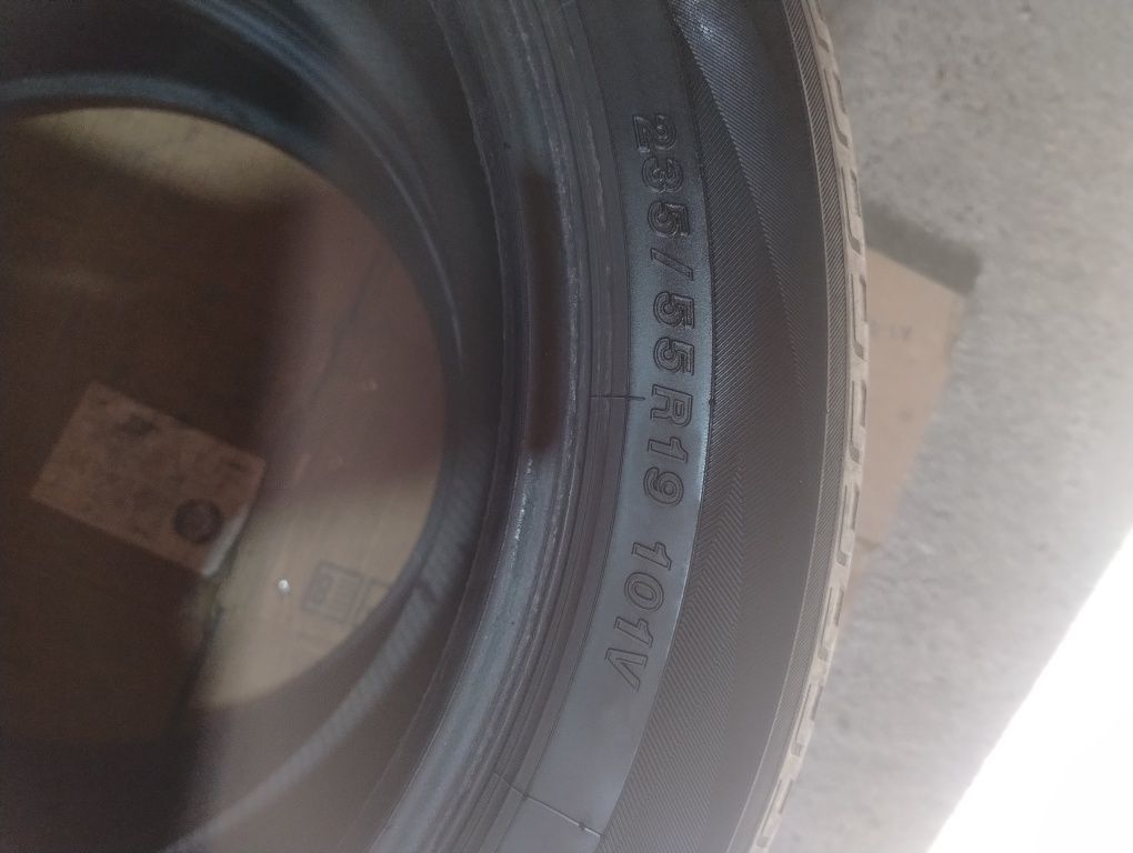 235/55R19 2шт YOKOHAMA