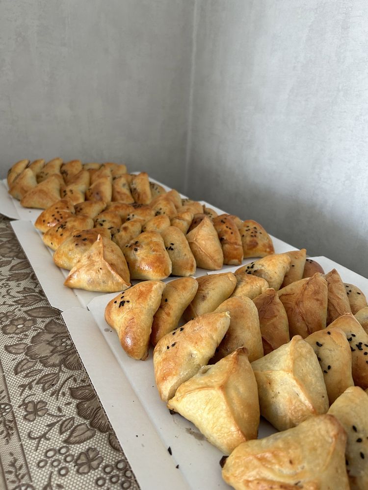 Пироги ,булочки ,самса,баурсаки