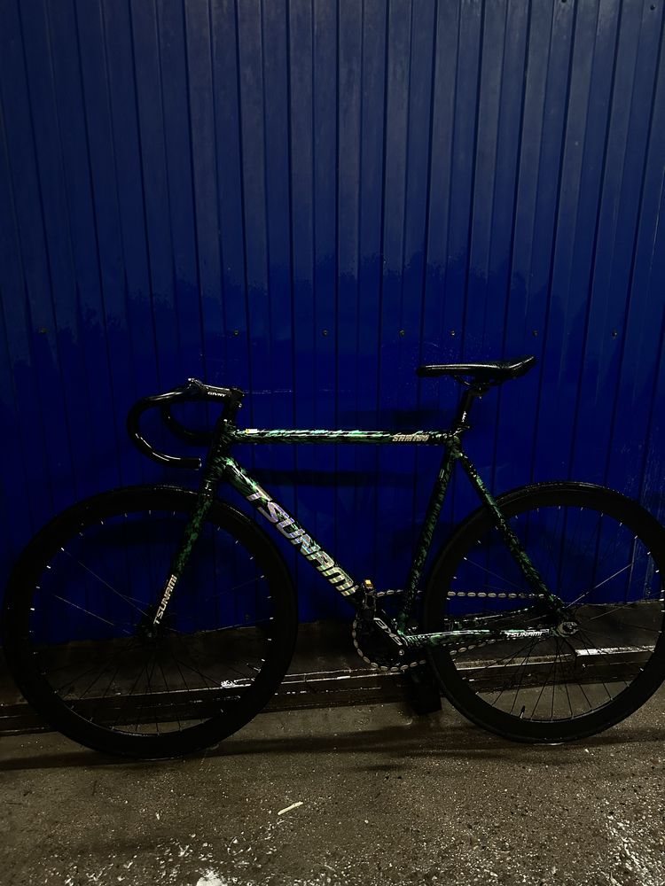 Tsunami fixed gear