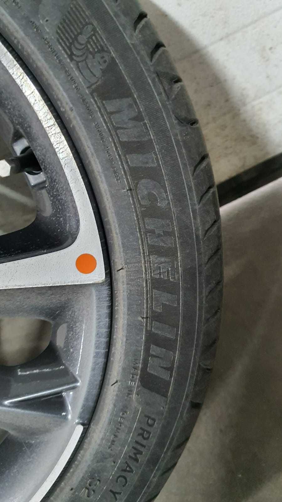 Комплект шин MICHELIN с дисками