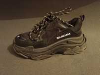 Balenciaga triple S