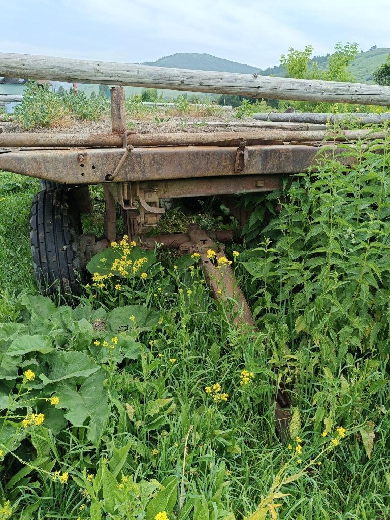 Продам тракторный прицеп