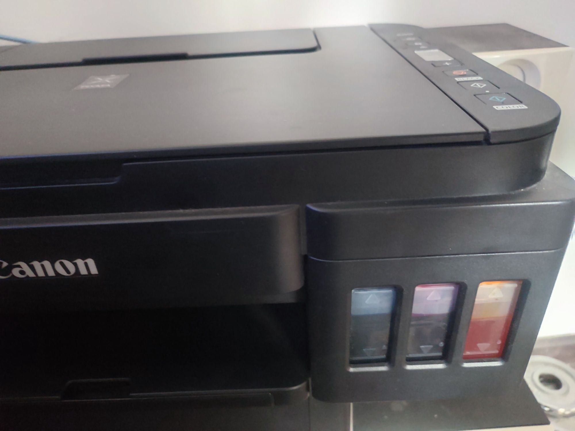 Canon принтер (сканер)
