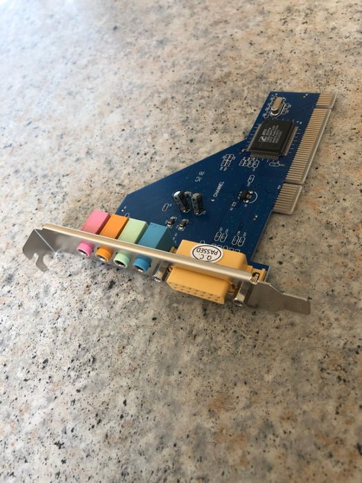 звуковая карта PCI .Новая с драйверами