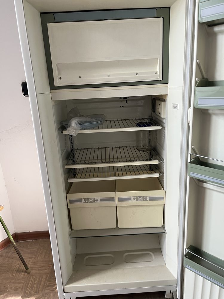 Продается холодильник б/у