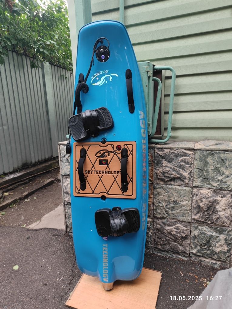 Jetboard electric. Игрушка для взрослых мальчиков.