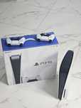 Sony Playstation 5 в комплекте 2 джойстика