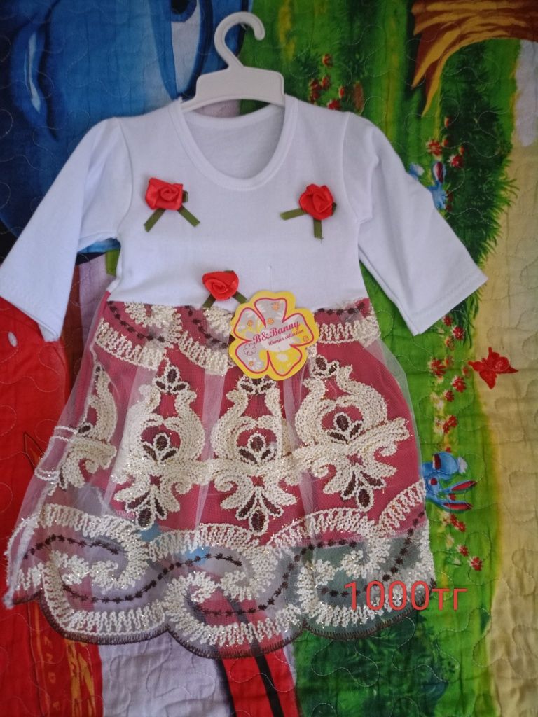 Платья детские разные