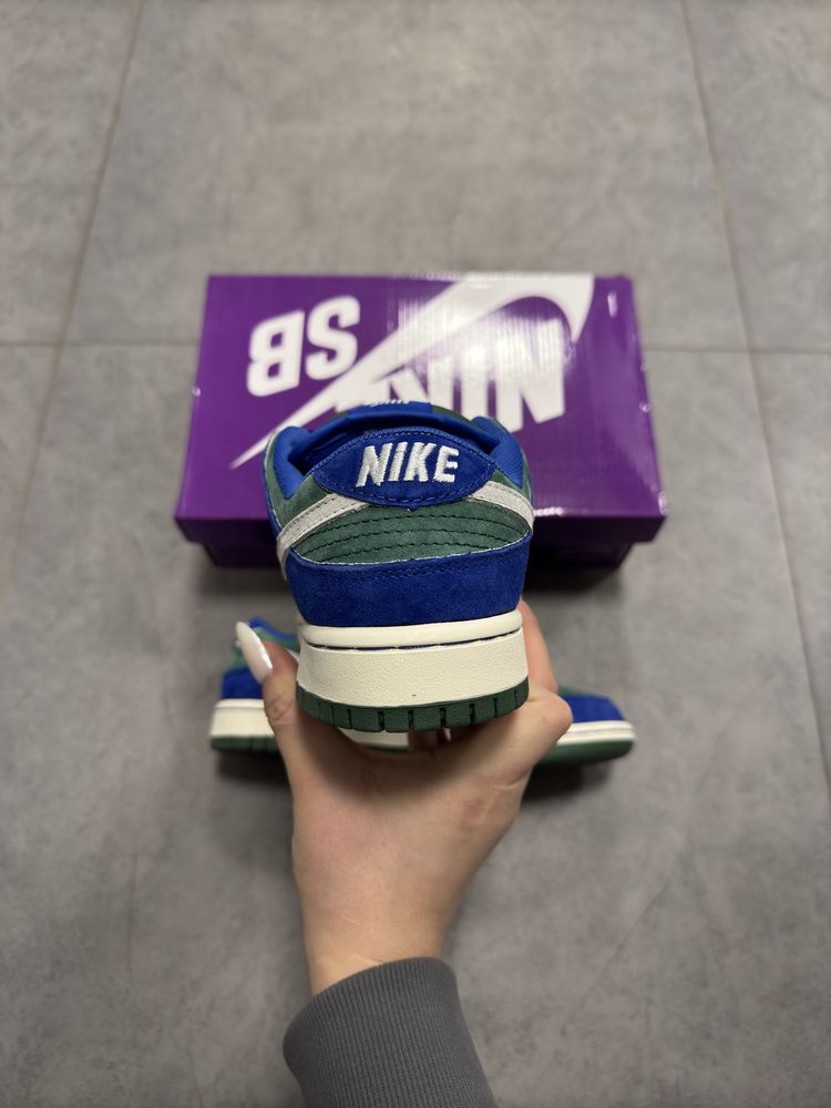 Nike SB Dunk Low Deep Royal Blue