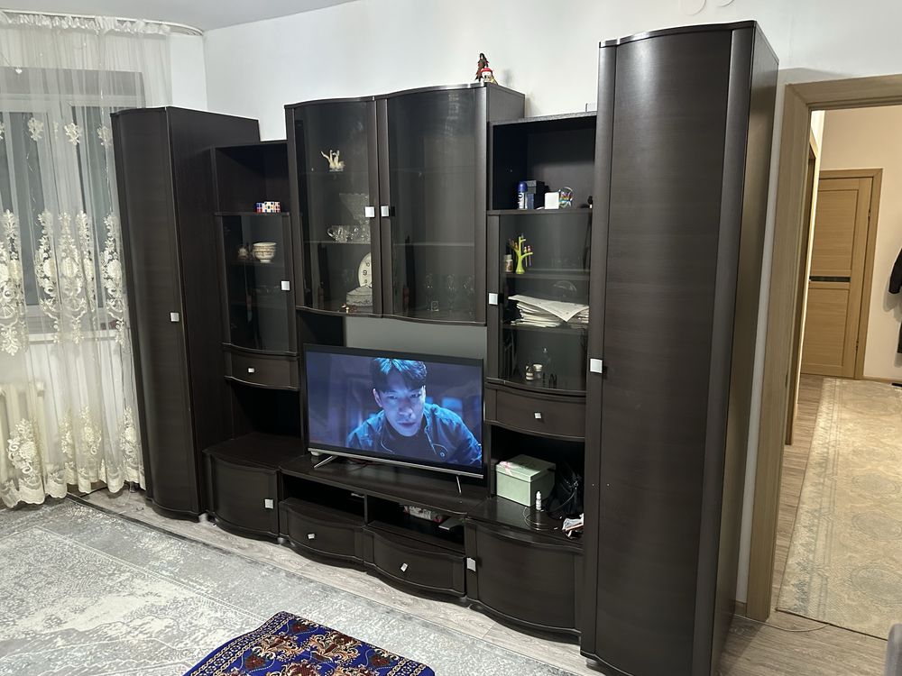Стенка в зал или горка